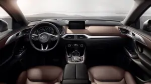 Mazda CX-9 SkyActiv-G turbo benzina - Salone di Los Angeles 2015