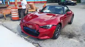 Mazda-MX-5-2015-incidente-negli-Stati-Uniti
