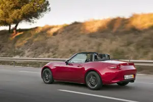 Mazda MX-5 2016