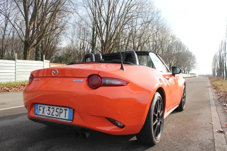 Mazda Mx-5 30th Anniversary  Prova Su Strada - 16