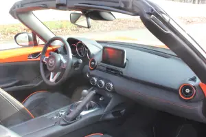 Mazda Mx-5 30th Anniversary  Prova Su Strada - 19
