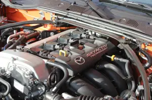 Mazda Mx-5 30th Anniversary  Prova Su Strada - 24