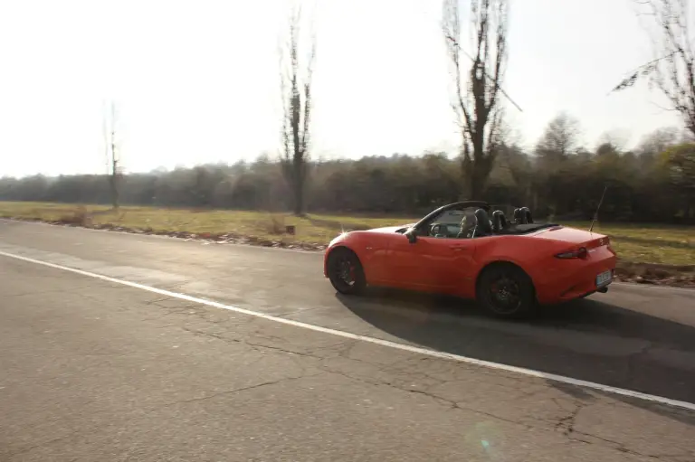 Mazda Mx-5 30th Anniversary  Prova Su Strada - 32