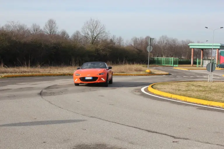 Mazda Mx-5 30th Anniversary  Prova Su Strada - 39