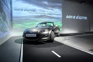 Mazda MX-5 Excite 2015 - 13