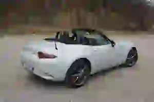 Mazda Mx-5 ND: prova su strada