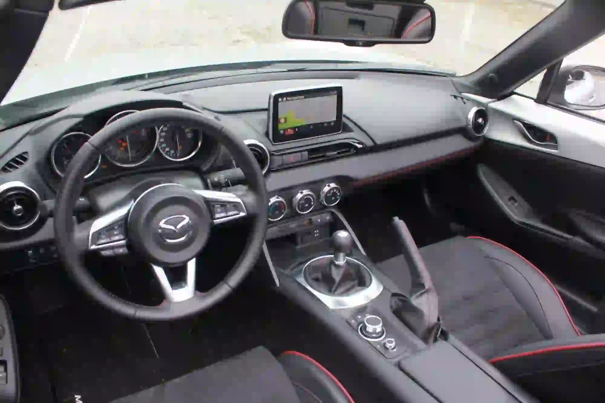 Mazda Mx-5 ND: prova su strada - 22
