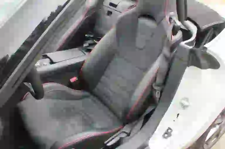 Mazda Mx-5 ND: prova su strada - 25