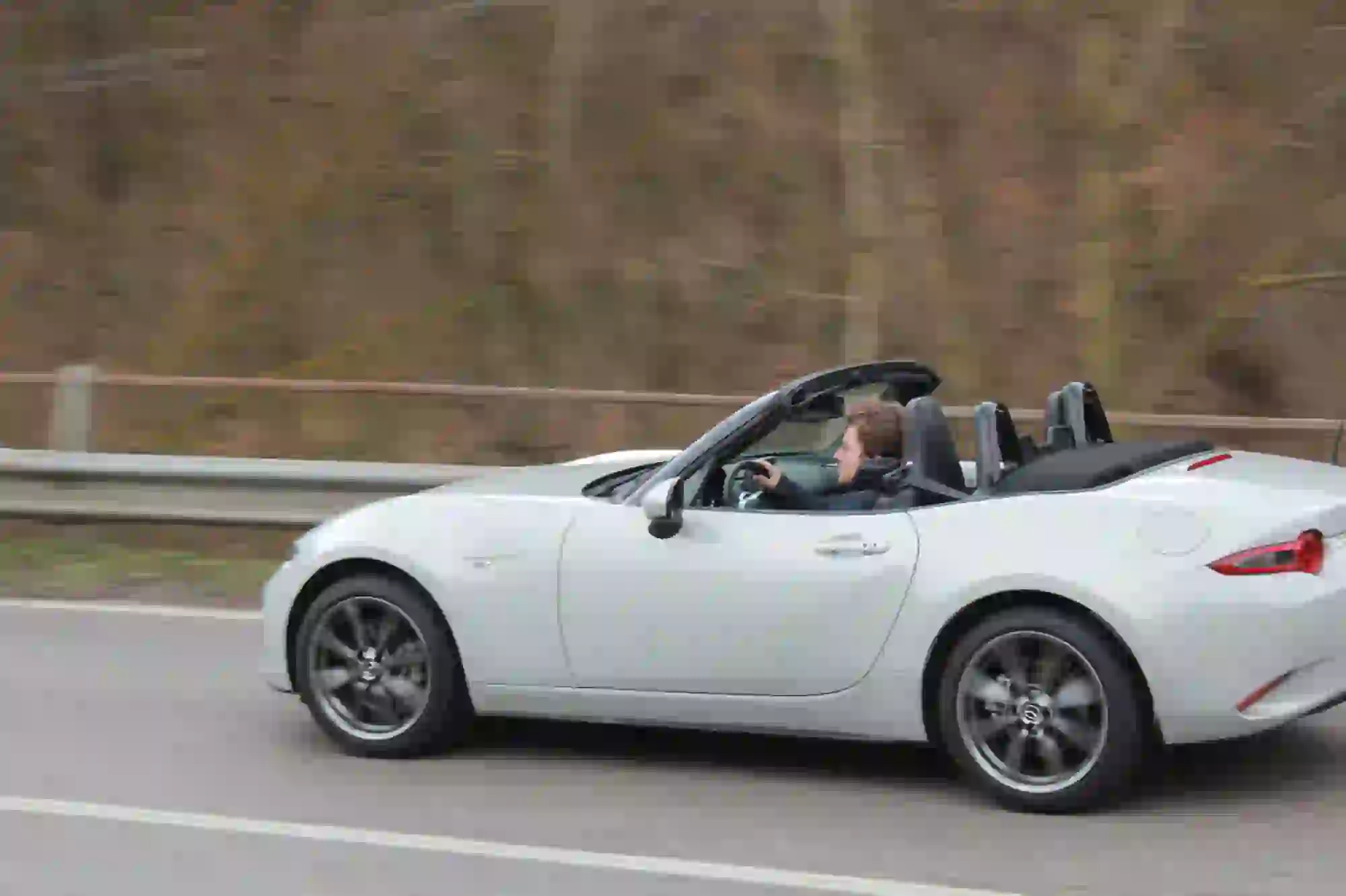 Mazda Mx-5 ND: prova su strada - 38