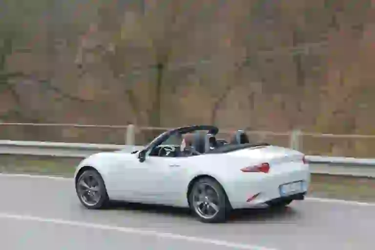 Mazda Mx-5 ND: prova su strada - 39