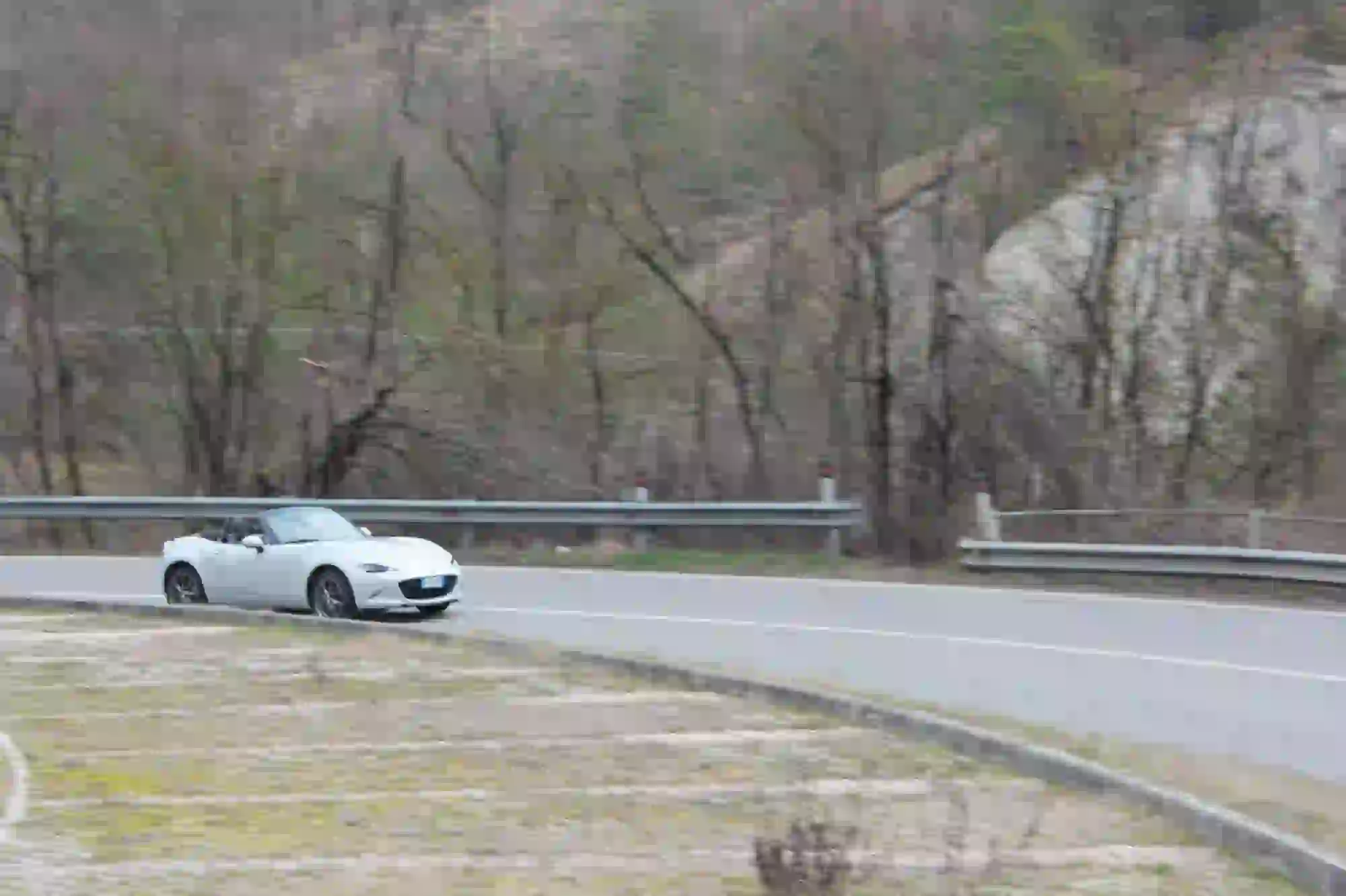 Mazda Mx-5 ND: prova su strada - 41