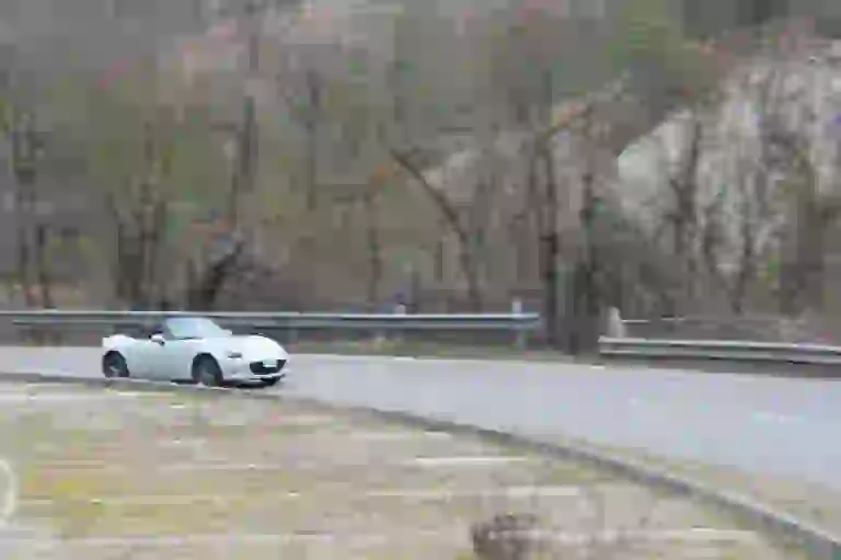 Mazda Mx-5 ND: prova su strada - 41