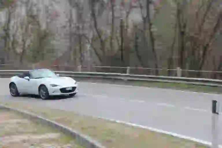 Mazda Mx-5 ND: prova su strada - 44