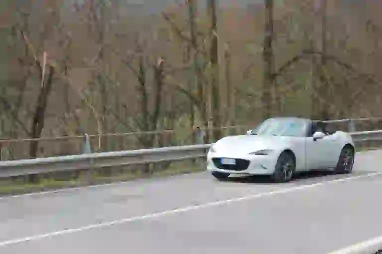 Mazda Mx-5 ND: prova su strada - 51