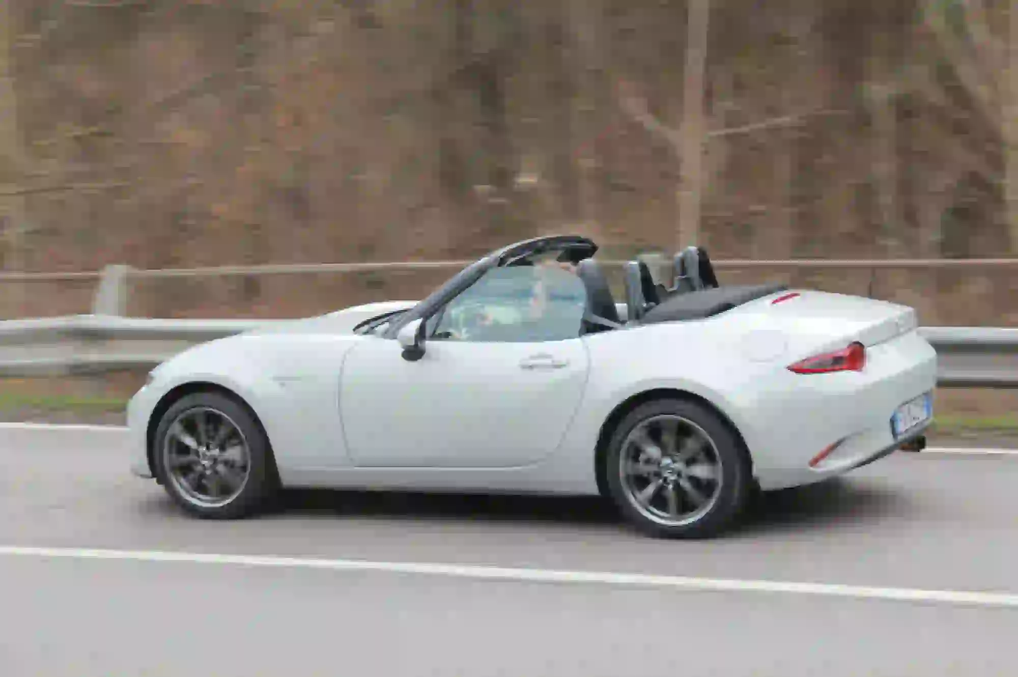 Mazda Mx-5 ND: prova su strada - 69