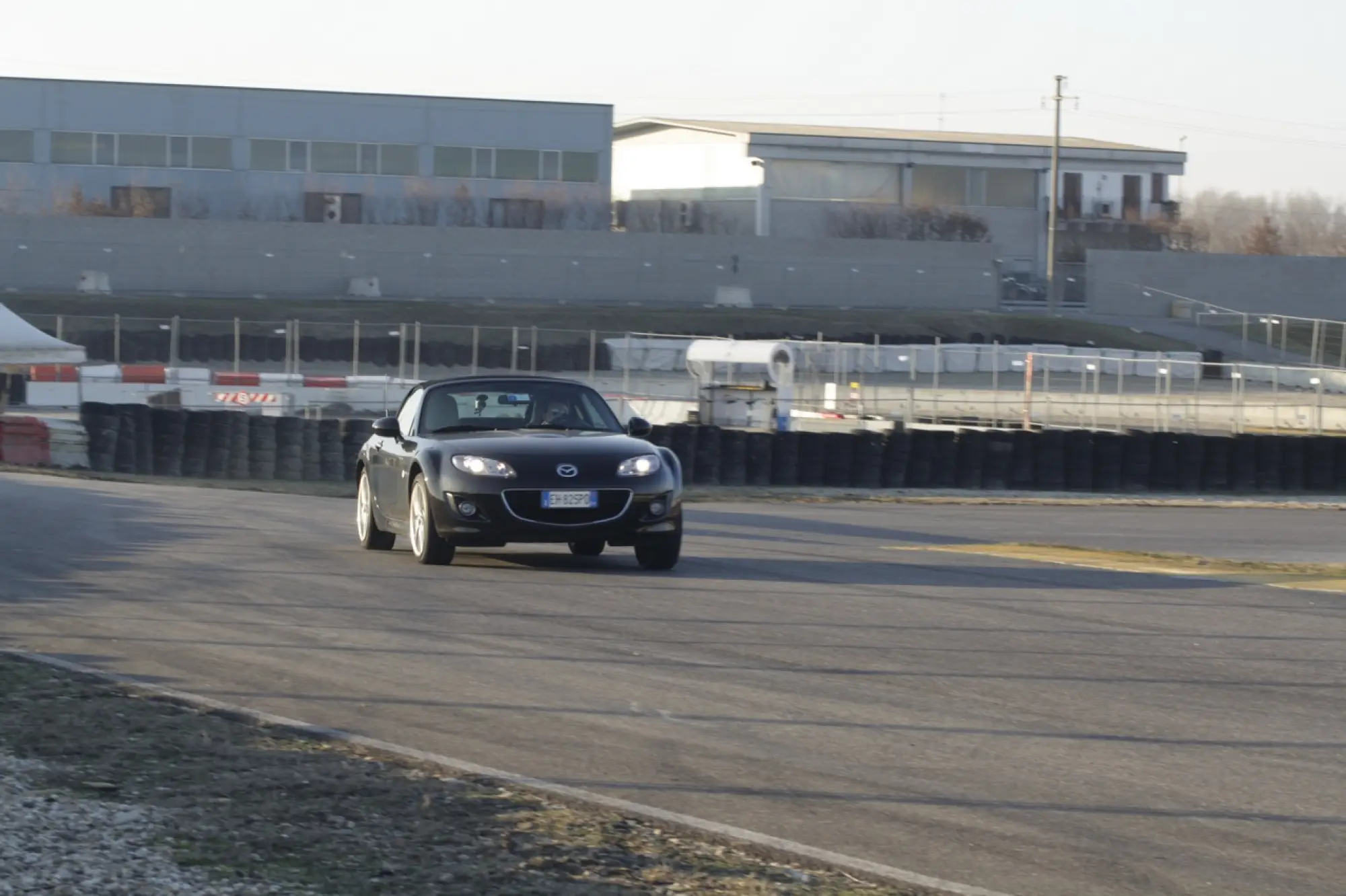 Mazda MX-5 Record Series Black - Test Drive - 55