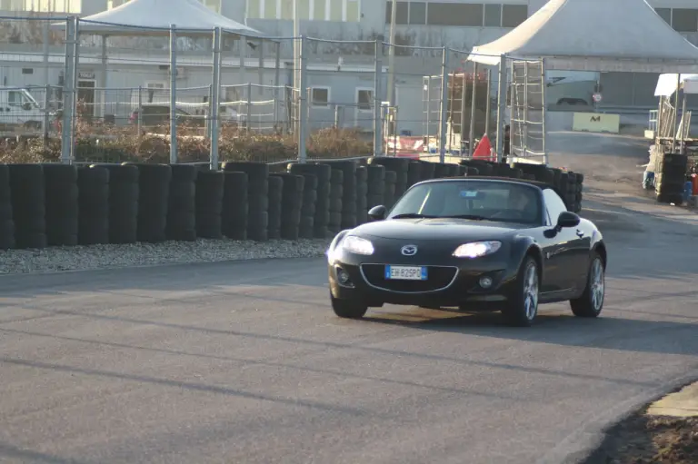 Mazda MX-5 Record Series Black - Test Drive - 63