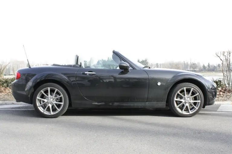 Mazda MX-5 Record Series Black - Test Drive - 84