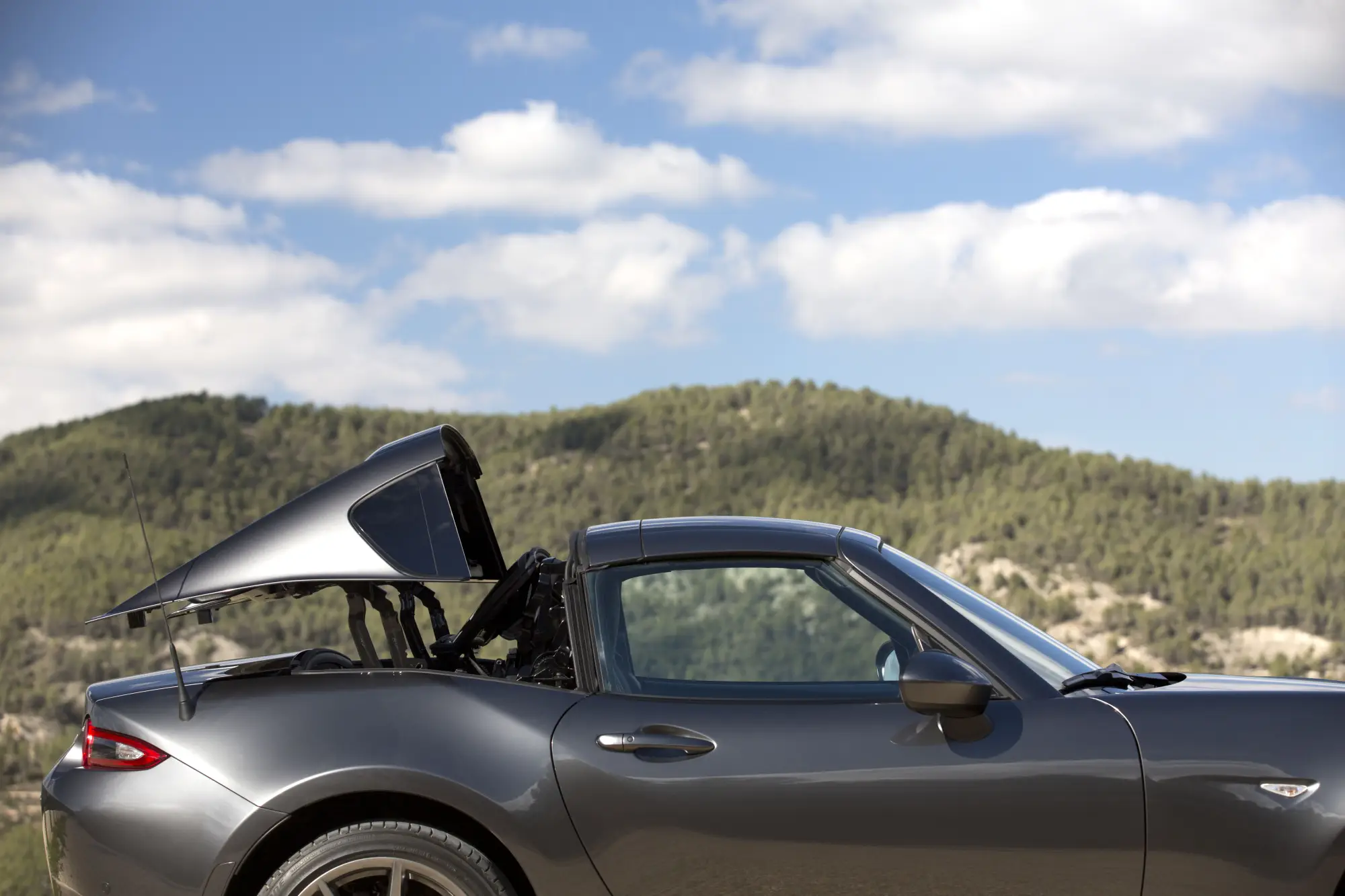 Mazda MX-5 RF - 11