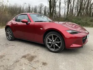 Mazda MX-5 RF 2021 - Prova su strada