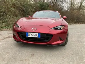 Mazda MX-5 RF 2021 - Prova su strada