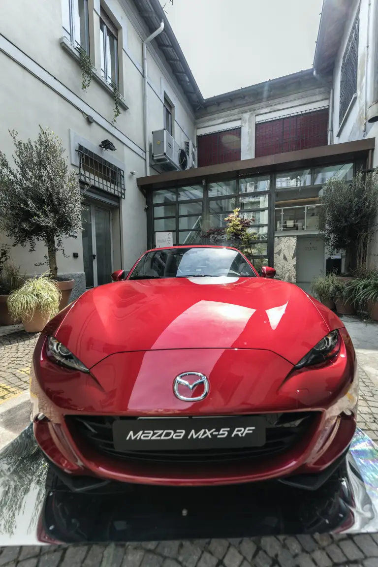 Mazda MX-5 RF Fuorisalone 2017  - 3