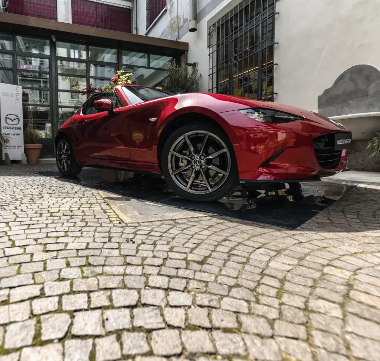 Mazda MX-5 RF Fuorisalone 2017  - 4