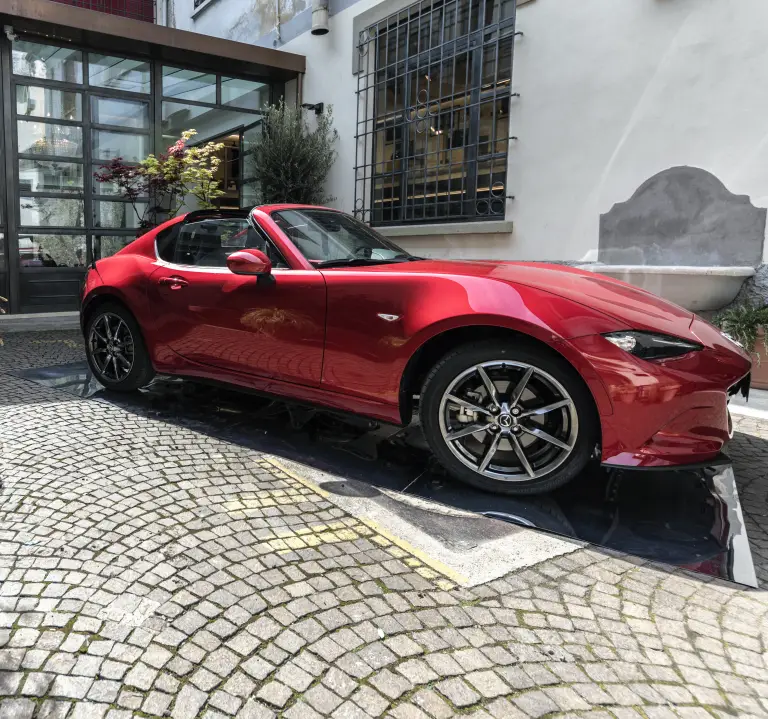 Mazda MX-5 RF Fuorisalone 2017  - 6