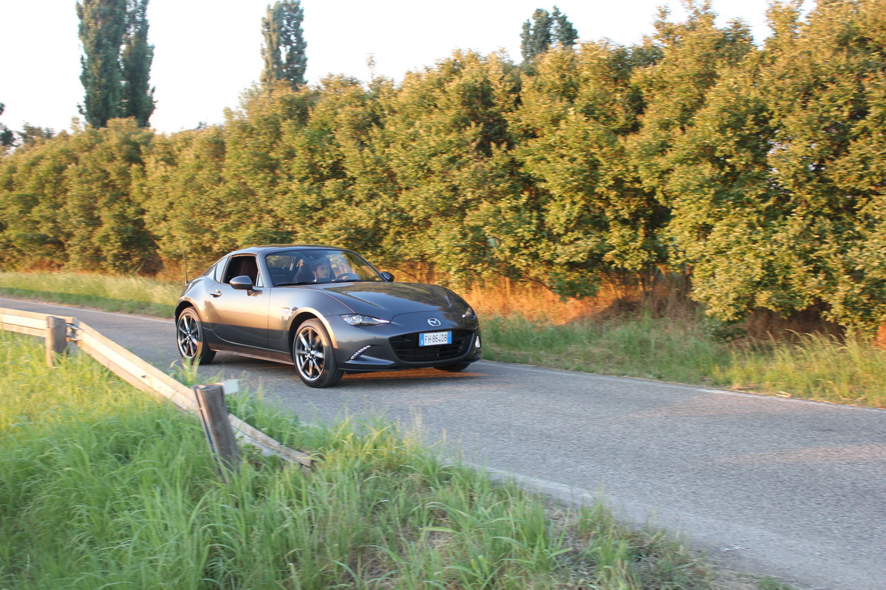 Mazda Mx-5 RF: prova su strada