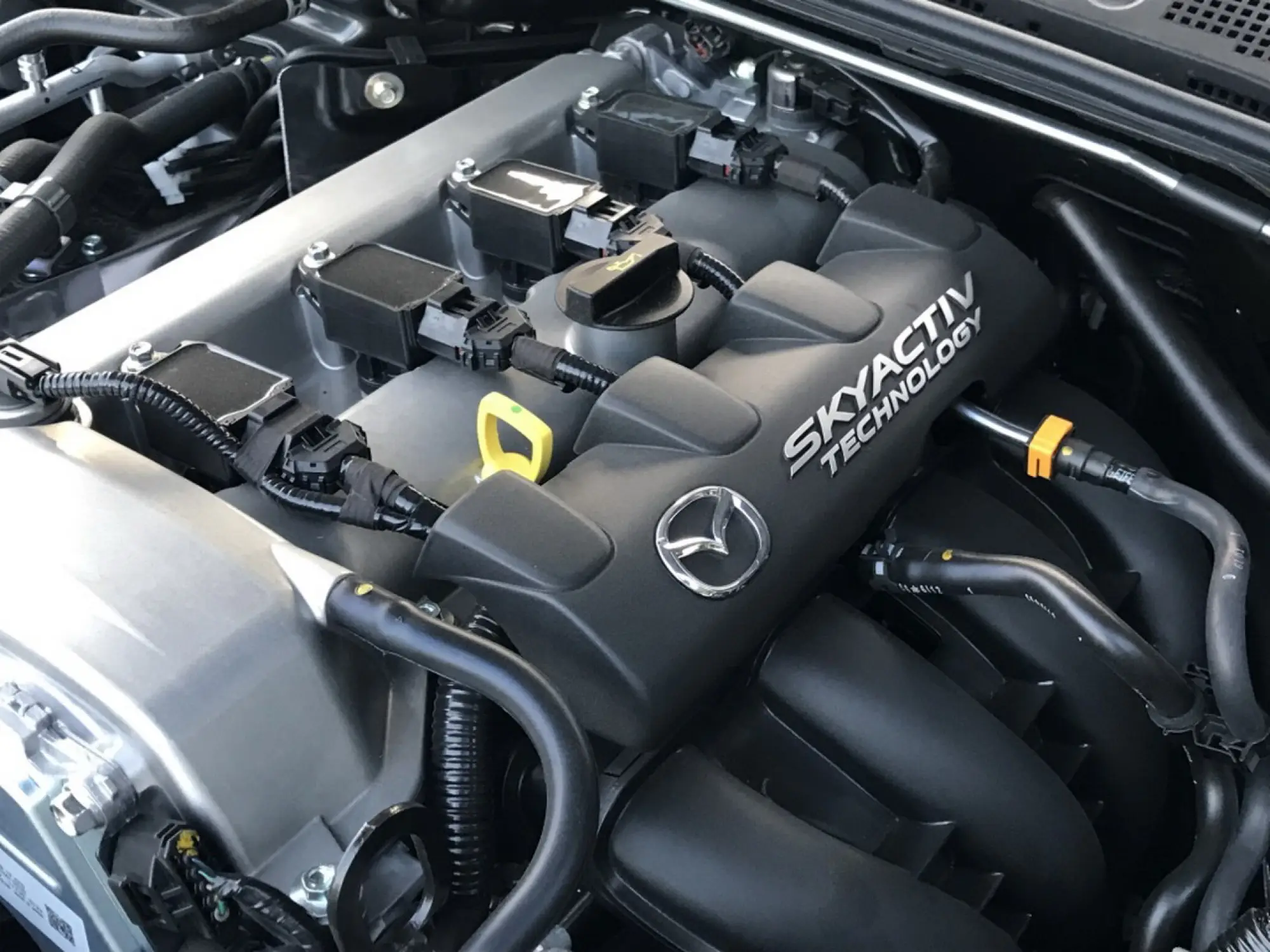 Mazda Mx-5 RF: prova su strada - 41
