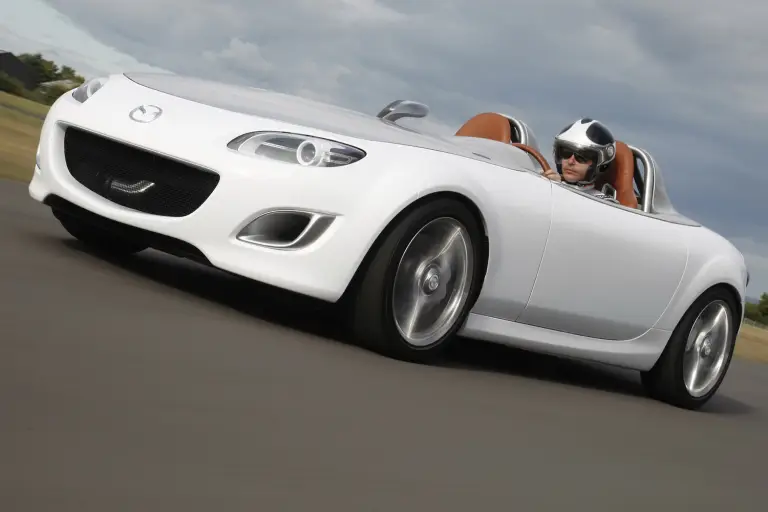 Mazda MX-5 Superlight Concept - 12