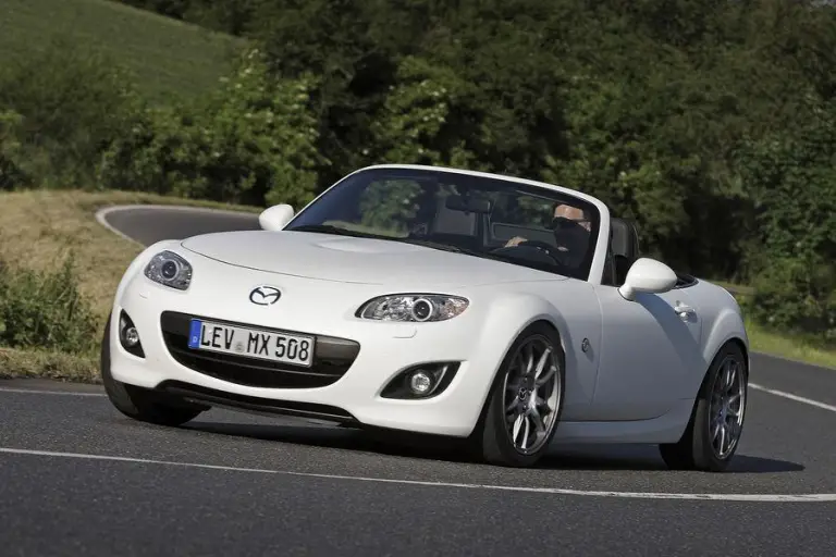 Mazda MX-5 Yusho Concept - 12