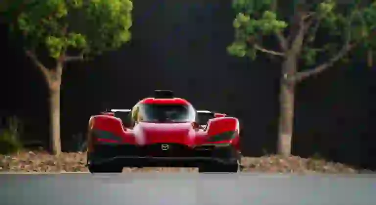 Mazda RT24-P 2018 - 1