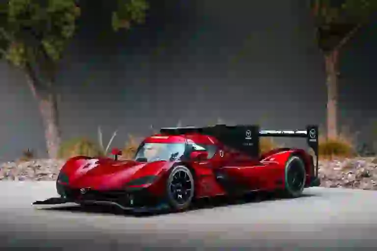 Mazda RT24-P 2018 - 3