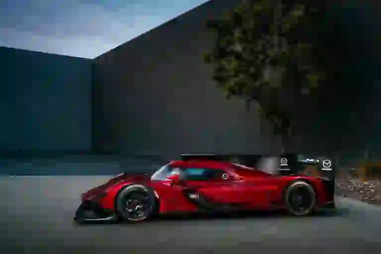 Mazda RT24-P 2018 - 4