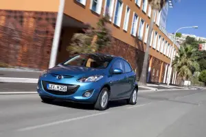 Mazda2 2011 - 23
