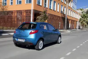 Mazda2 2011 - 26