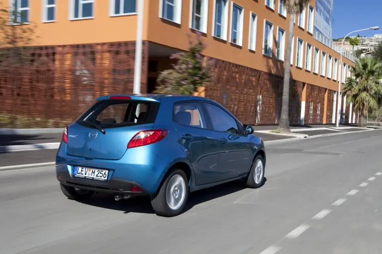 Mazda2 2011 - 26