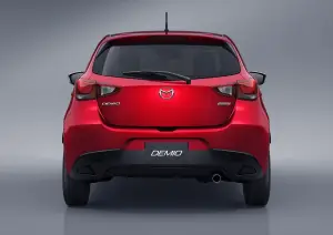 Mazda2 2015