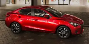 Mazda2 berlina 