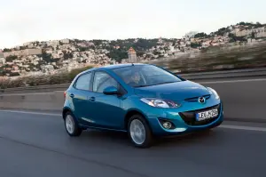 Mazda2 model year 2011 - 4