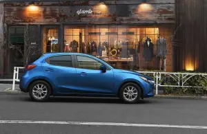 Mazda2 MY 2015 - 42