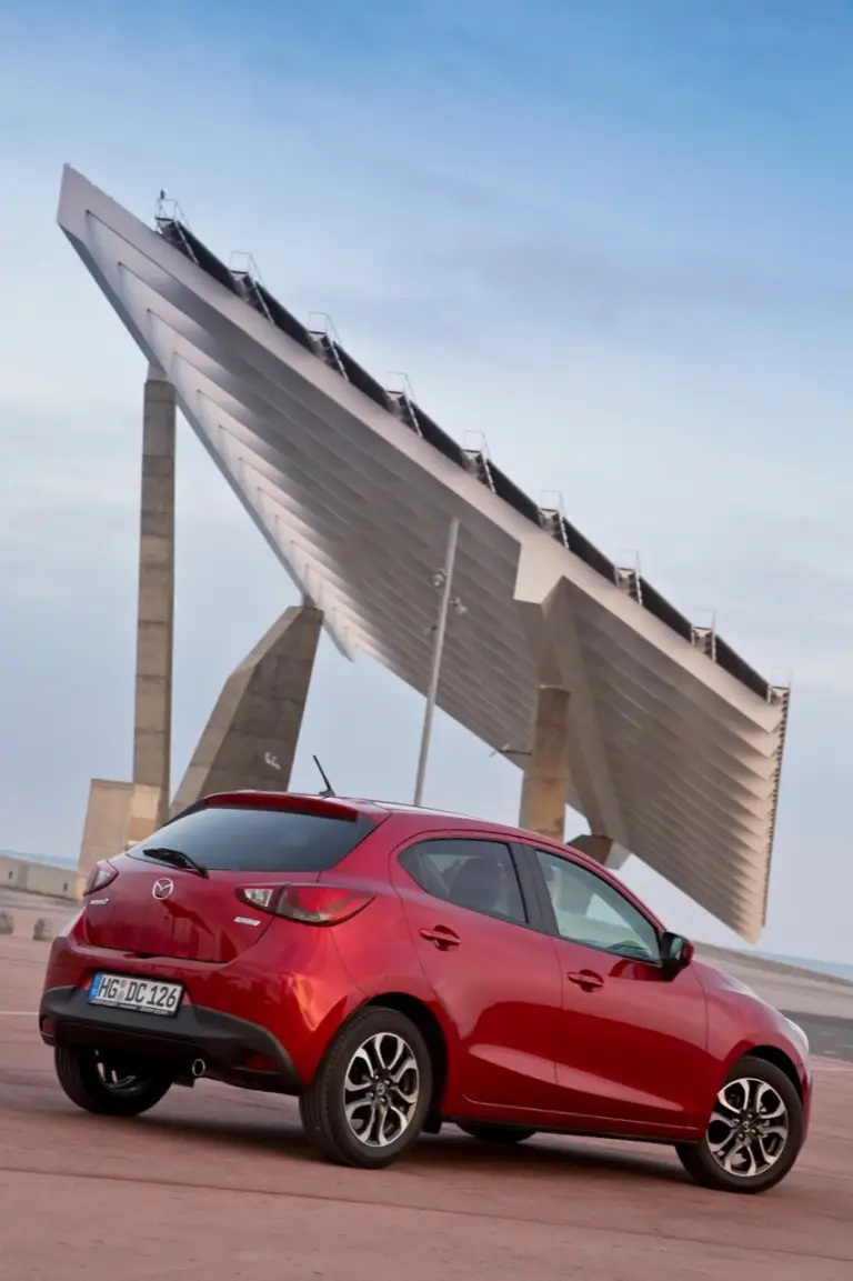 Mazda2 MY2015 - 32