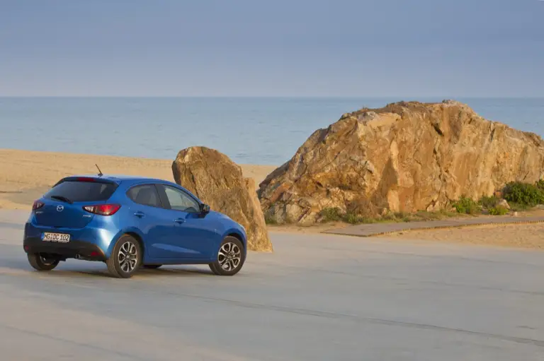 Mazda2 MY2015 - 49