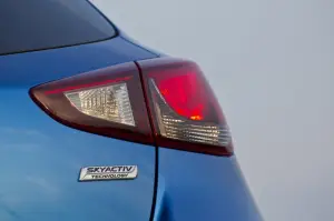 Mazda2 MY2015