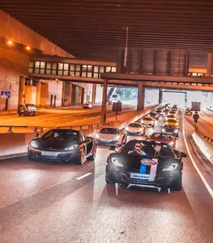 McLaren 12C Parade - Hong Kong