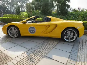 McLaren 12C Parade - Hong Kong