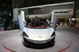 McLaren 570 GT - Salone di Ginevra 2016 - 14