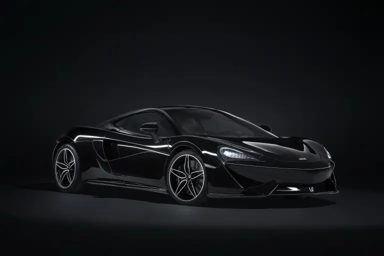 McLaren 570GT Black Collection e 720S Velocity - 2