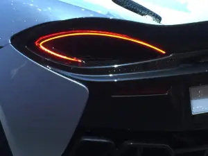 McLaren 570GT - Salone di Ginevra 2016